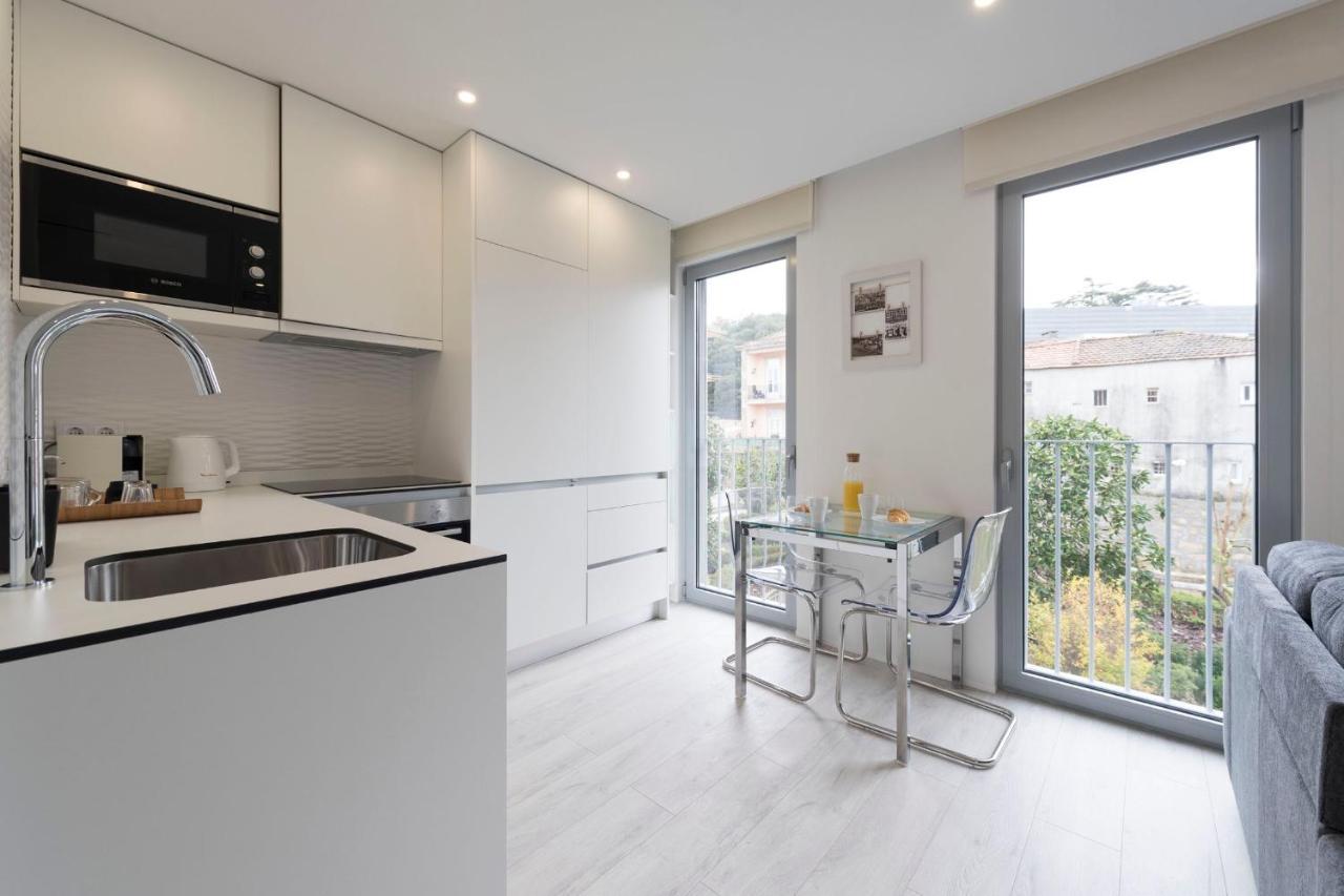 Lovelystay - Modern Loft With Gym & Free Parking Minutes Away From Cbd Porto Eksteriør bilde
